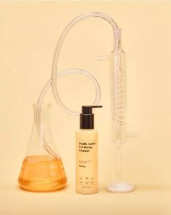 The Klog Double Action Exfoliating Cleanser Double-Cleanse