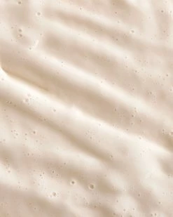 The Klog Double Action Exfoliating Cleanser Double-Cleanse