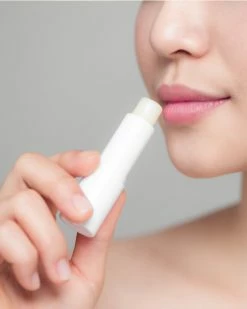 Hanskin Seven Layer Ceramide Lip Balm Makeup & Tools