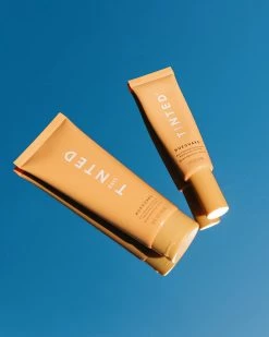 Live Tinted Sun Protection Hueguard Mineral SPF