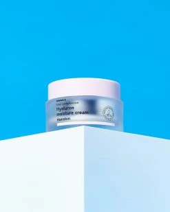 HANSKIN Real Complexion Hyaluron Moisture Cream Dry