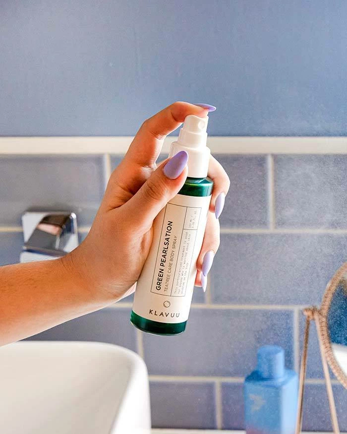 KLAVUU Oily Green Pearlsation Tea Tree Care Body Spray