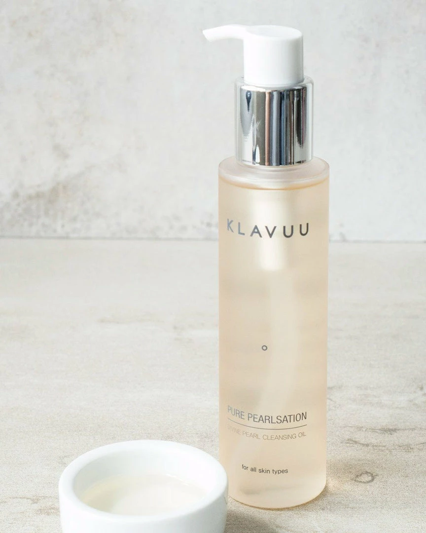 KLAVUU Pure Pearlsation Divine Pearl Cleansing Oil