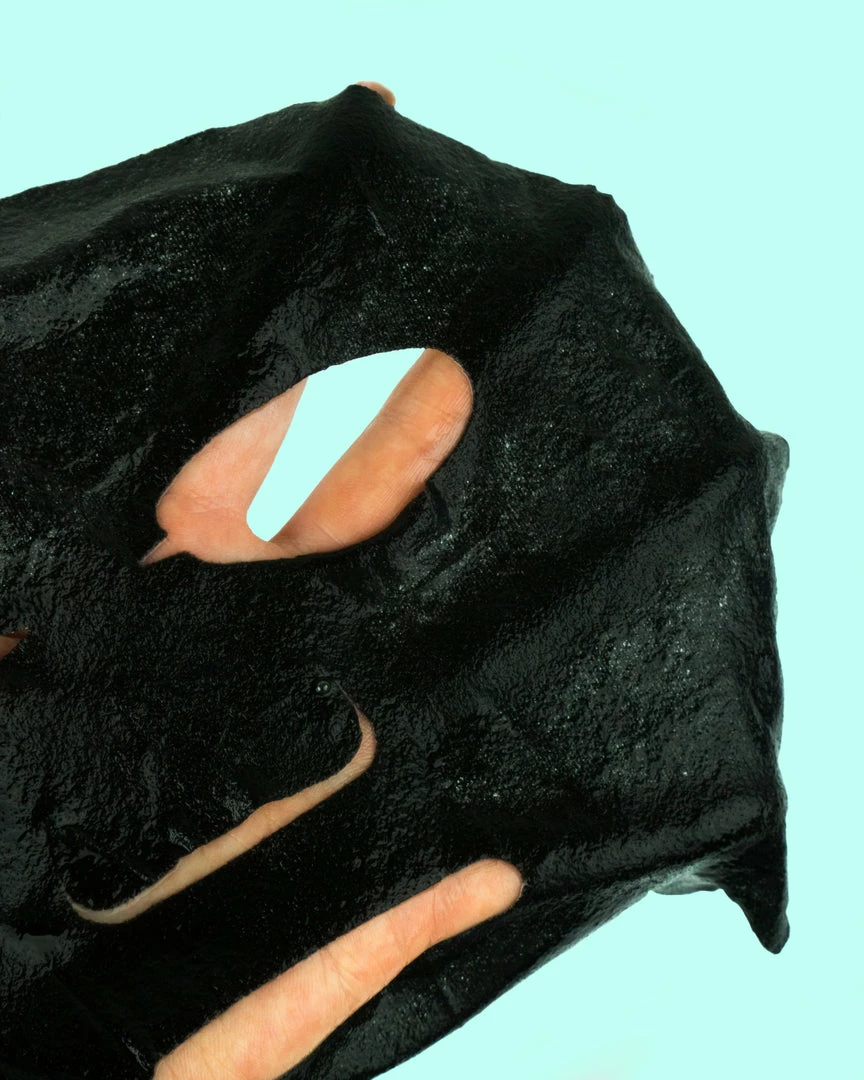 MEDIHEAL Normal W.H.P Brightening & Hydrating Charcoal Sheet Mask