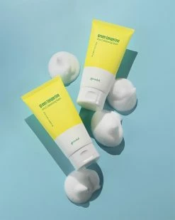 GOODAL Oily Green Tangerine Vita C Cleansing Foam