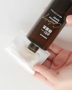HANSKIN Soonhan Houttuynia First Essence