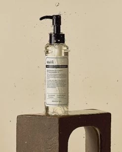 KLAIRS Oily Gentle Black Fresh Cleansing Oil