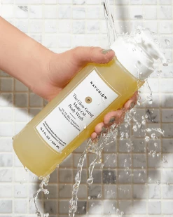 NATURIUM The Glow Getter Multi-Oil Body Wash