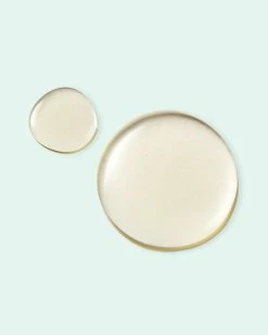 I'M FROM Oily Mugwort Essence